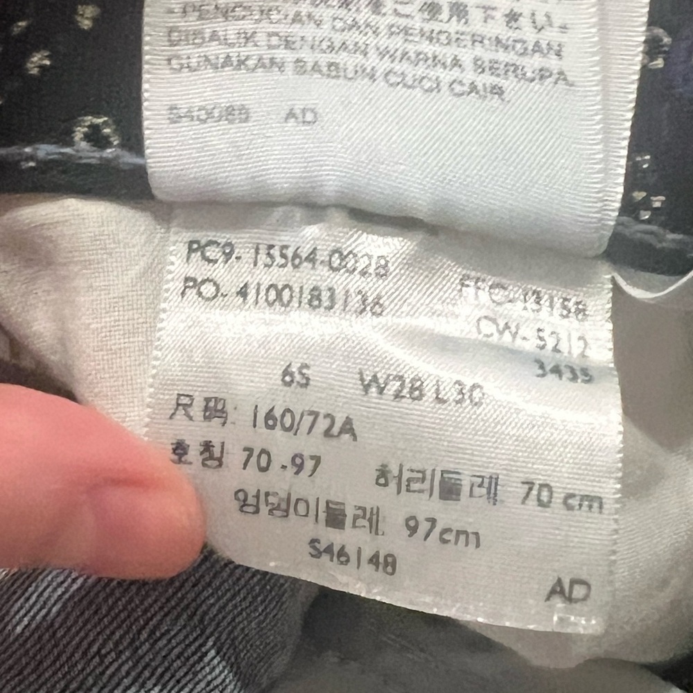Levi's Women's Straight Leg Denim Jeans - Picture 4 of 4